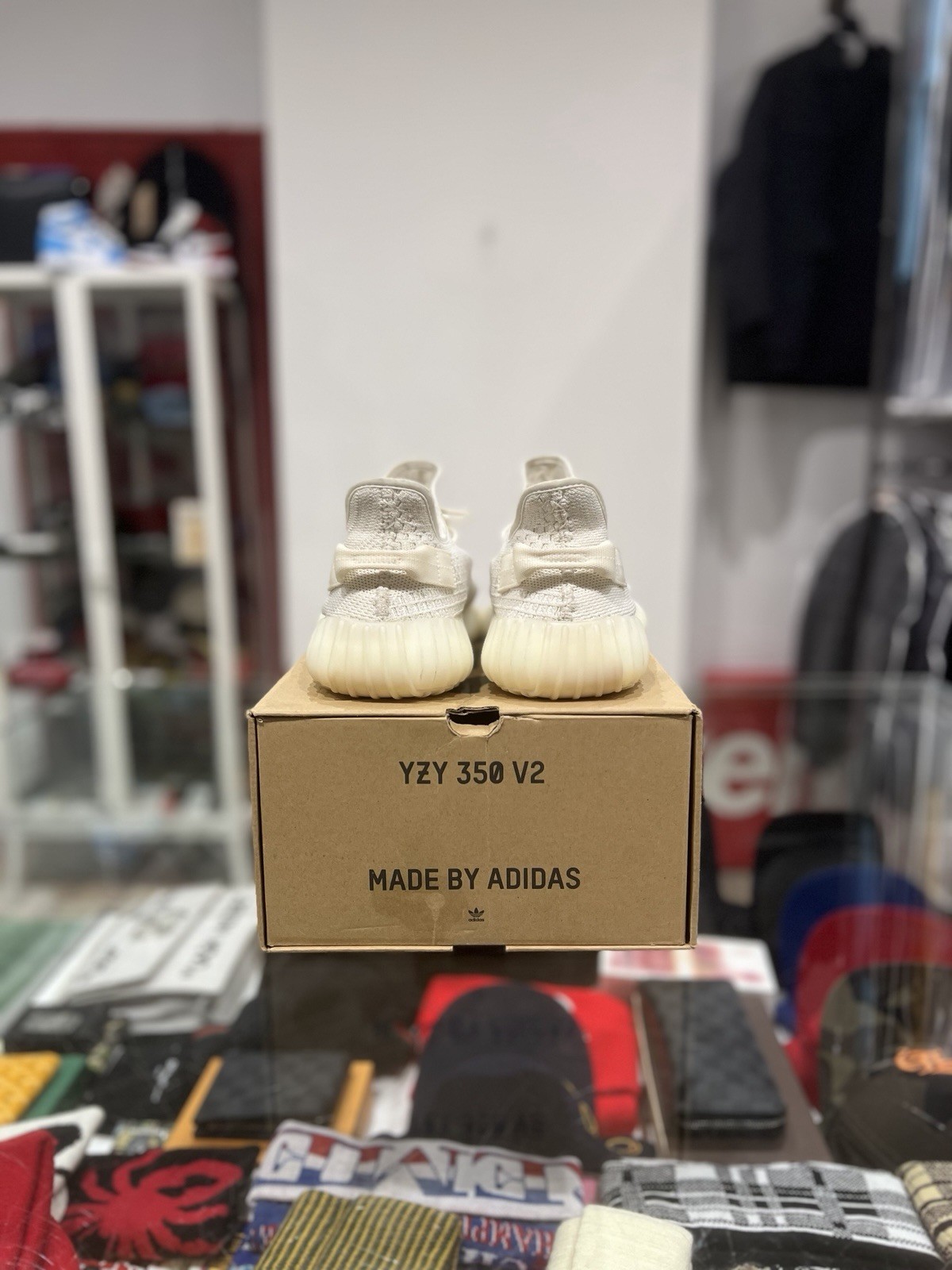 Yeezy Boost 350 V2 Bone Size: 10 thumbnail 4