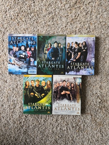Stargate Atlantis Die komplette Serie Staffeln 1-5 DVDs Sci Fi Action Abenteuer