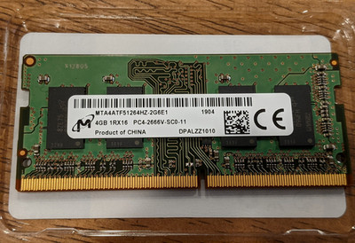 Micron 4GB Memory Module - DDR4 - 2666 MHz - 260 Pin - MTA4ATF51264HZ-2G6E1