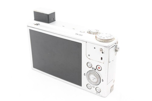 Fujifilm XQ1 Series 12.0MP Compact Digital Camera Silver Operaion Confirmed - Picture 3 of 24