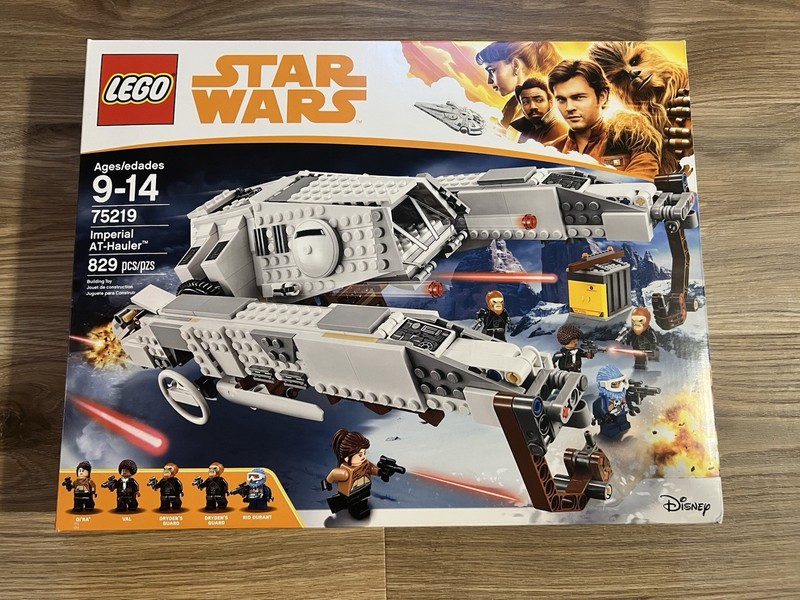 Lego Star Wars 75219 - Imperial AT-Hauler. 829 pcs. New in box.