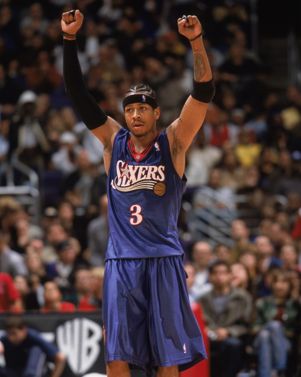 Buy Allen Iverson Arms Up Celebration Philadelphia 76ers 8x10 NBA