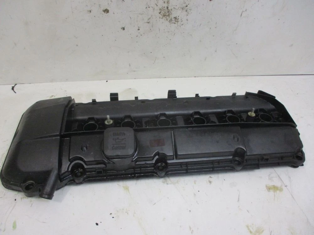 Ventildeckel passt für BMW 5 (E60) 520I 7512840 | eBay 