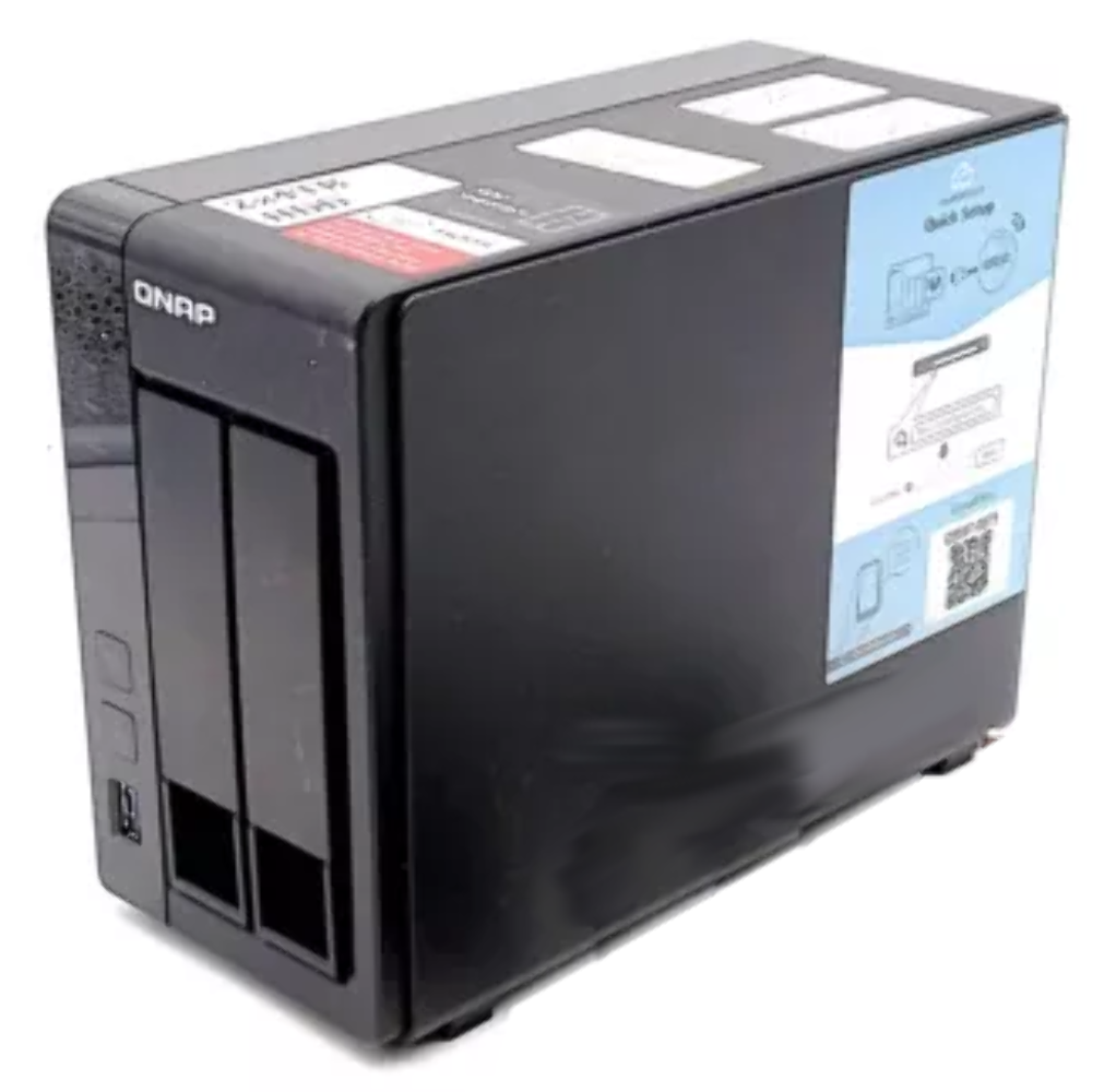 【ジャンク】QNAP TS-251+ メモリ8GB増設済み 2ベイ リモコン付属 QNAP TS-251+ メモリ8GB増設済み 2ベイ リモコン付属