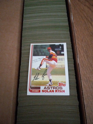 1982 Topps Baseball Singles - #202 to #401 Create Own Lot