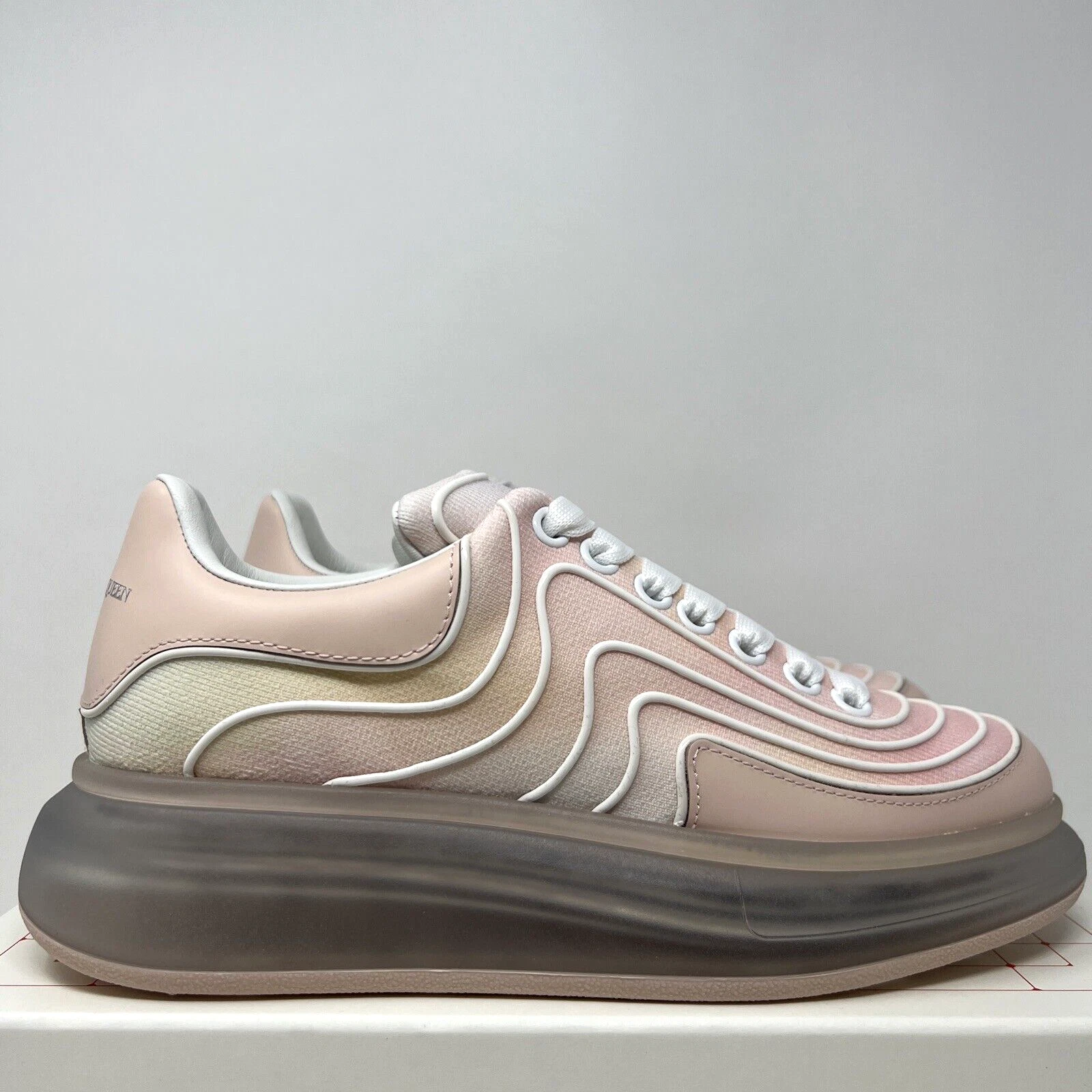 Alexander McQueen — Alexander McQueen Oversized Women's Sneakers Size 9.5 US/ 39.5 EU  Pink Swirl