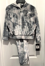 NIKE NWT 36K153-G6U Light Smoke Gray Velour 2pc Hooded Track Suit Girls sz M 5-6