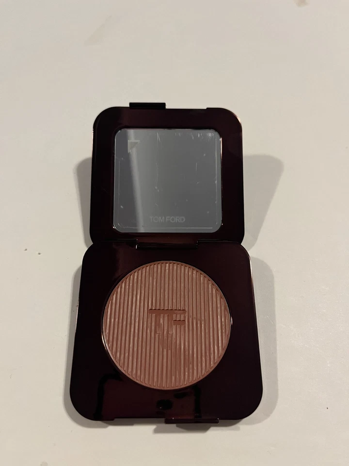 NIB TOM FORD Creme Blush - 01 CAFÉ BLUSH- .21oz/ 6 g LUXURY! - Image 2 of 4