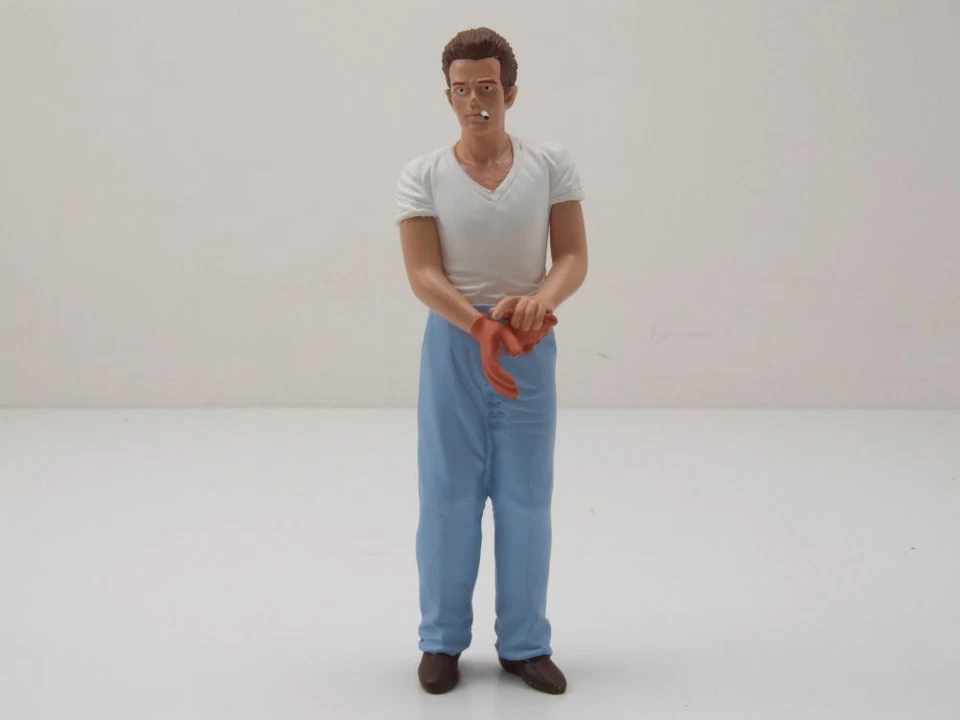 KK-SCALE KKFIG004 Figurines James Debout Pour Porsche 356 A Speedster 1955 1/12
