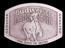LK19167 NOS VINTAGE 1980s GENUINE  BUDWEISER LIGHT  KING OF BEERS BUCKLE