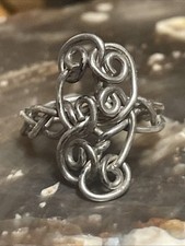 Vintage Sterling Silver Twisted Shield Pattern Filigree Ring Size 6