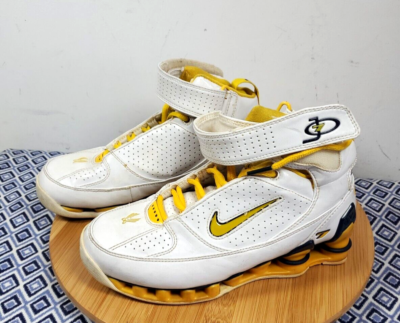 Jermaine O'Neal Nike Shox Youth 3.5Y White Yellow 313149-171