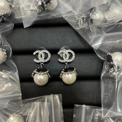 Earrings Women Fashion Circle Wedding Pearl Charms Jewelry Stud Crystal Dangle ^ - Picture 19 of 41