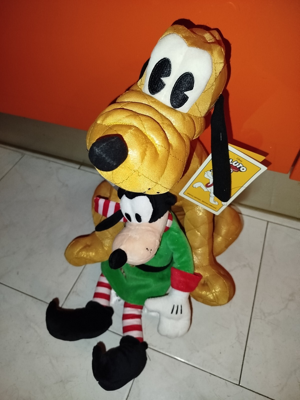 Foto 2 di 14