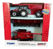 Tomy 1/32 Case IH 8230 Combine w/  Magnum 380 & Grain Cart Set 47357