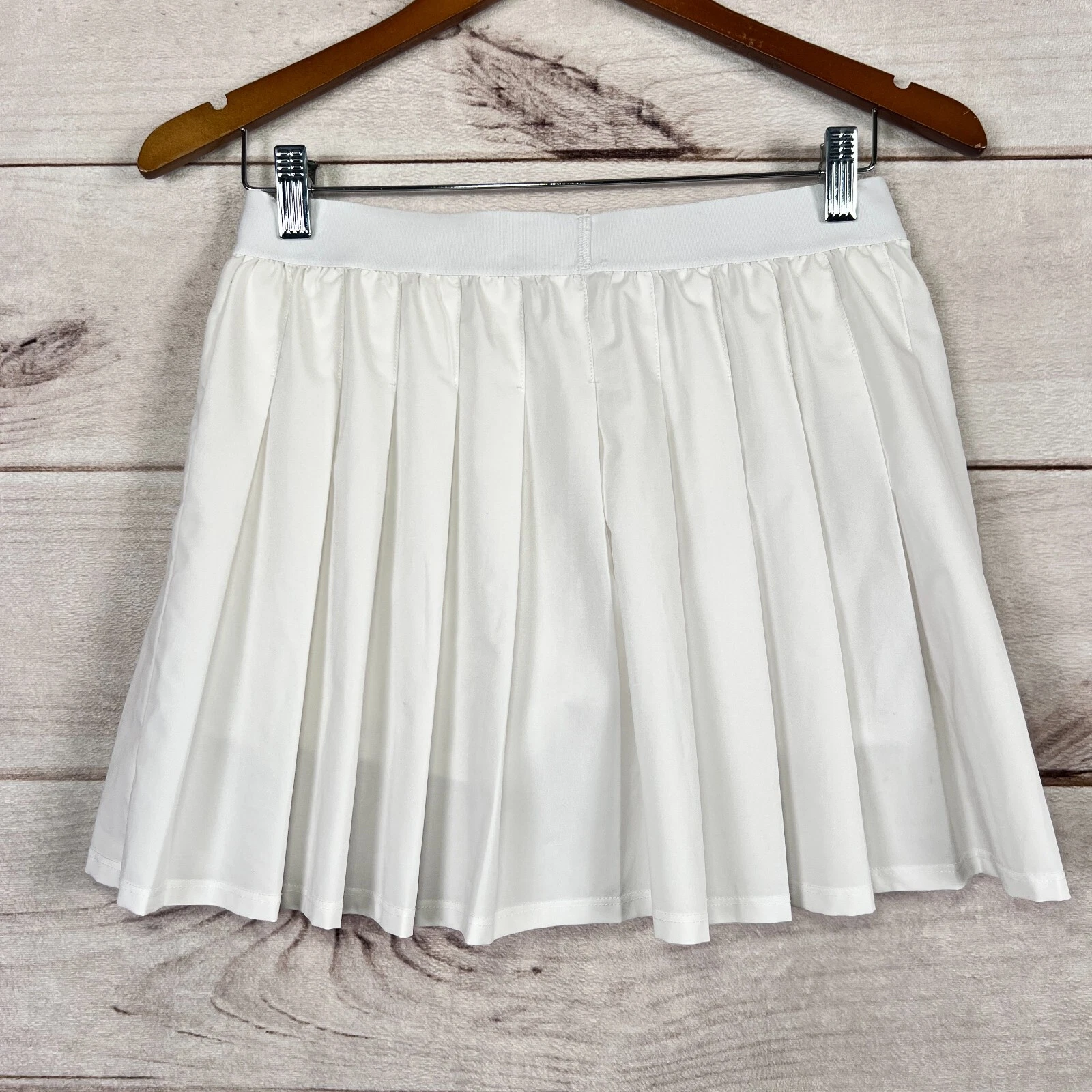 alo-yoga varsity tennis skort pull on pleated sports athleisure 
