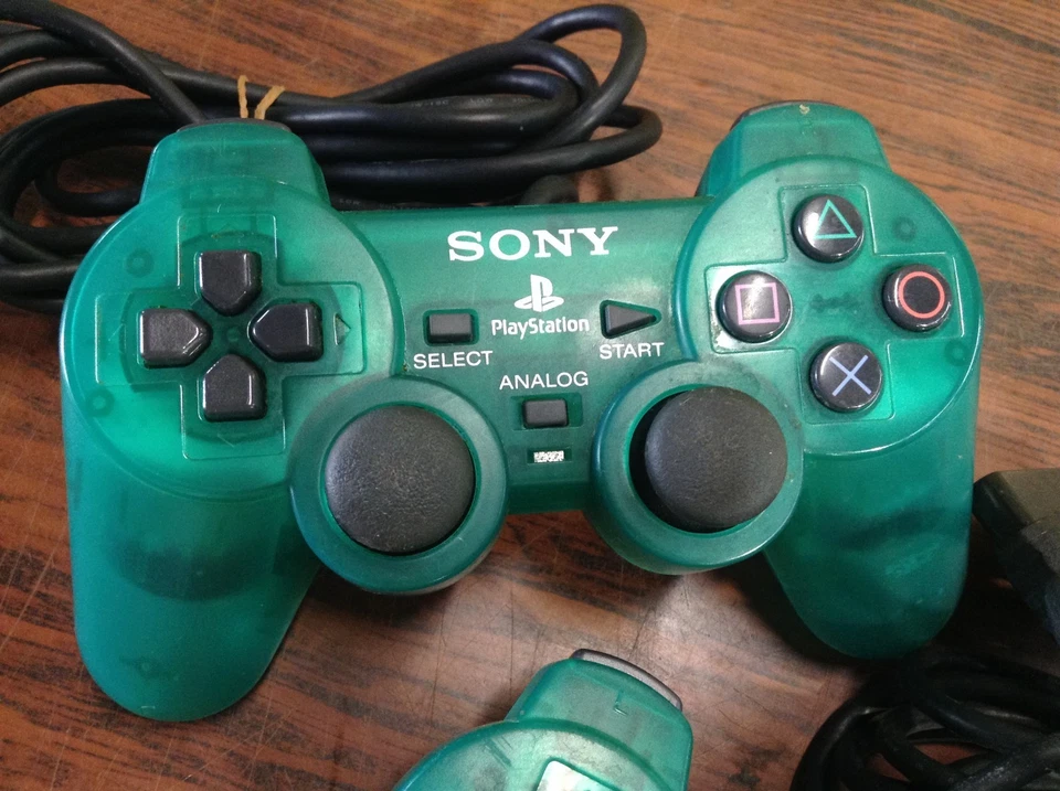 Lot of 2 Sony Analog Controller  Playstation 2 PS2 SCPH-10010 Green Tested B26MI - Image 3 of 4