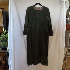 Vintage LL Bean Womans Green Corduroy Maxi Cottage Dress Button-up Size 6 Reg