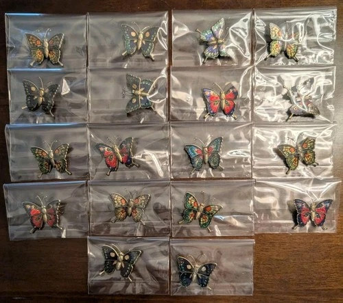 Plastic Metallic Butterfly Refrigerator Magnets Lot x18🔥GORGEOUS MAGNETS🔥$3 Ea