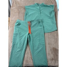 Figs Scrub Set Oversized Rafaela M, Yola Pants L Women's Bottom Light Green