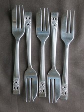 5 x HAMPTON COURT  Community Plate Pastry Forks   - Stamped  - Ex Cond