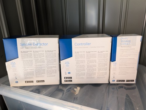 BSHC-1 Bosch Smart Home controller + smoke detector + door/window contact unused - Picture 2 of 2