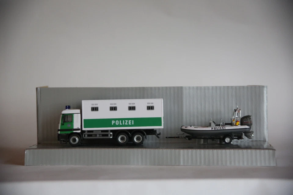 Camión Marca Schuco ref.: 21860 - Imagen 2 de 4