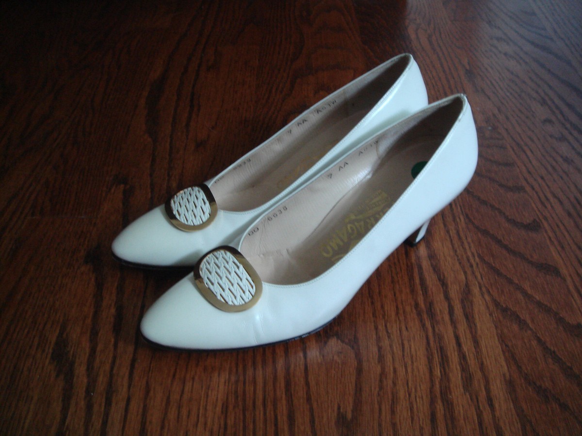 Salvatore feragamo size 7 Salvatore Ferragamo women shoes size 7 1/2 2A | eBay main image 3