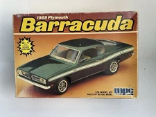 MPC ERTL 1969 Barracuda 1/25 Model Kit Open Box (S3)