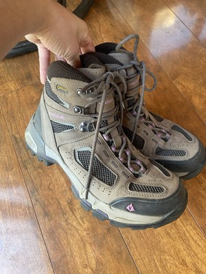 VASQUE Breeze Gore-Tex 7479 Beige Purple Hiking Boots Women's SZ 9