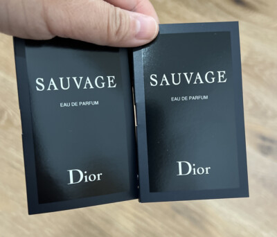 2 x DIOR SAUVAGE EAU DE PARFUM VIAL SPRAY FOR MEN 0.03 Oz / 1 ml SAMPLE SIZE