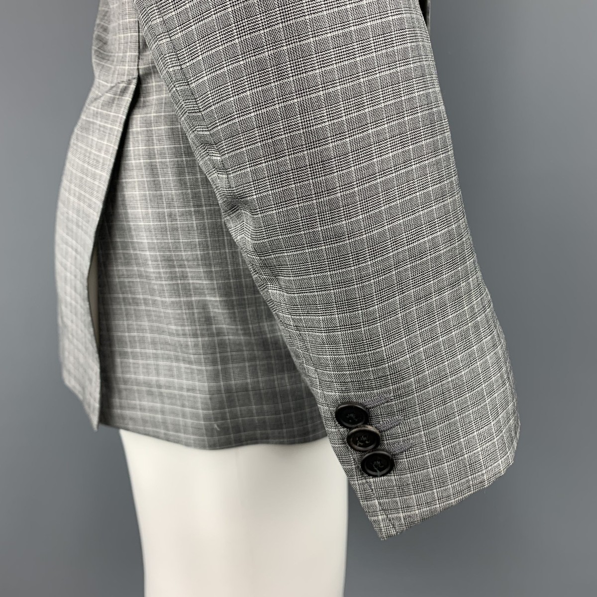 PRADA Size 38 Plaid Grey Wool Silk Notch Lapel Sport Coat | eBay display picture 1