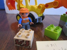 LEGO 10811 - DUPLO, Town: Construction: Backhoe Loader - incomplete