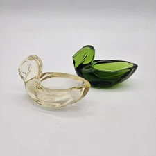 Vtg Set of 2 Yellow & Green Bayel French France Glass Swan Open Salt Cellar Duck