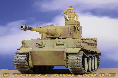Forces of Valor 1:32 Sd.Kfz.181 Tiger German Army sPzAbt 501 #121 w/1 Figure - Picture 5 of 8