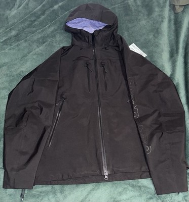 DS SUPREME NYC GORETEX TAPED SHELL SS24 JACKET NWT  TNF LIGHTWEIGHT PACKABLE