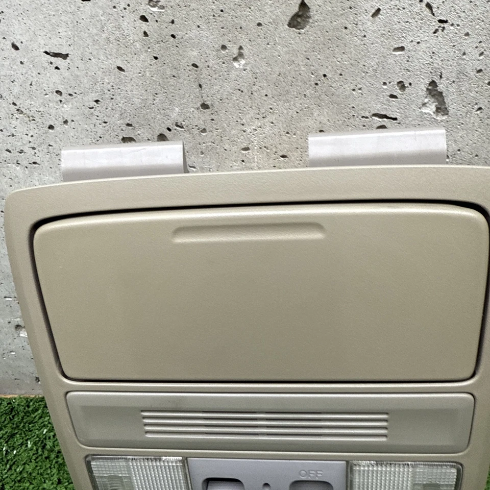 08-12 Honda Accord Overhead Dome Light Sunroof Console Assembly Domelight  TAN - Image 3 of 4