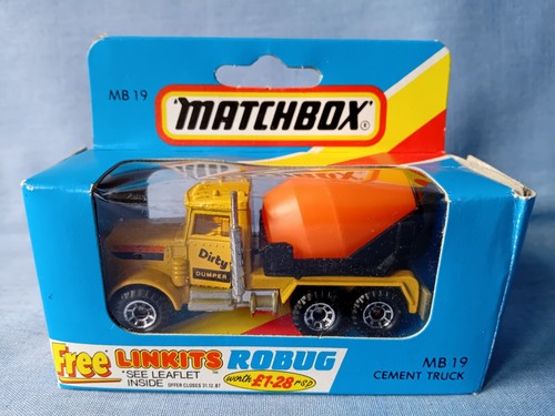 Matchbox Blue Box MB19 Peterbilt Cement Truck Yellow/Orange "Dirty Dumper" 1981