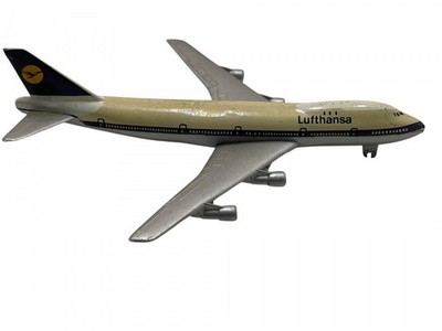 Modell  Flugzug Lufthansa Boeing 747 1:600. Zustand siehe Fotos    