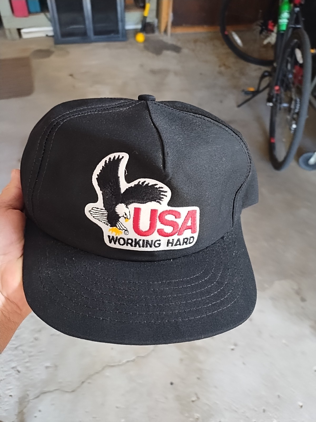 Vtg USA WORKING HARD Patch Eagle Hat Snapback Tru… - image 1