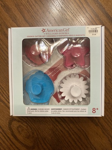 American Girl Cookie Cutter Set of 4 By Williams -Sonoma. 8 Years +