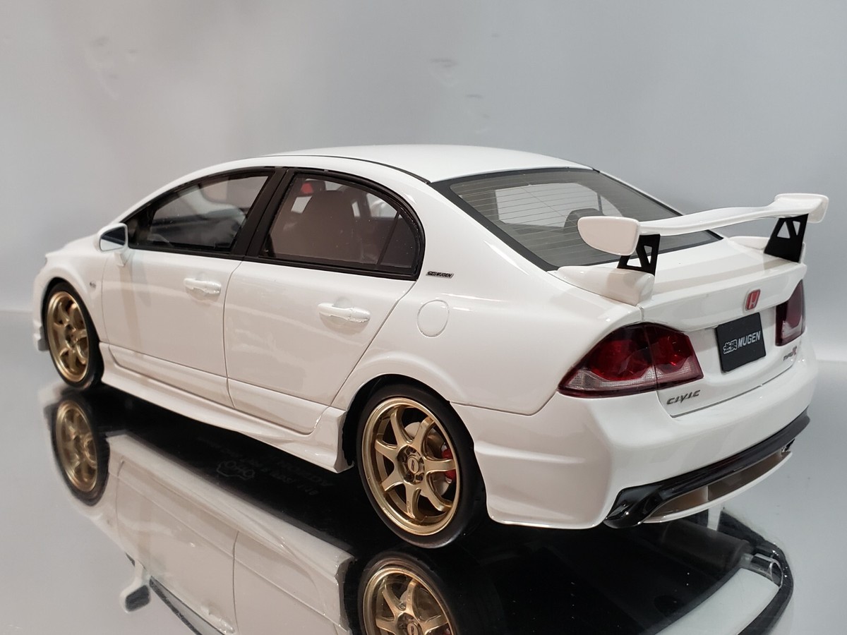 NEW 1:18 JDM Mugen Honda Civic Type R FD2 White Resin Model