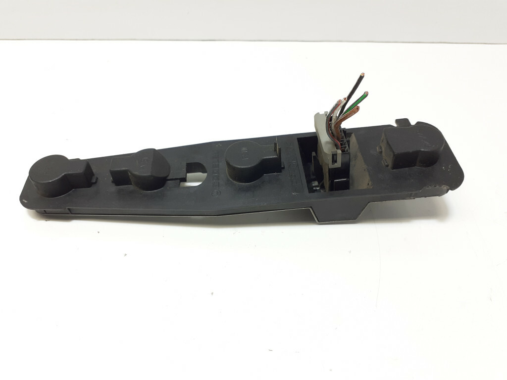 Vauxhall Vectra B 1999 Rear Light Part 37640751 GUST18270