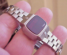 MINTY NOS Pulsar LED Watch Working Lady Sport Stainless TC Touch Command 2922 ++