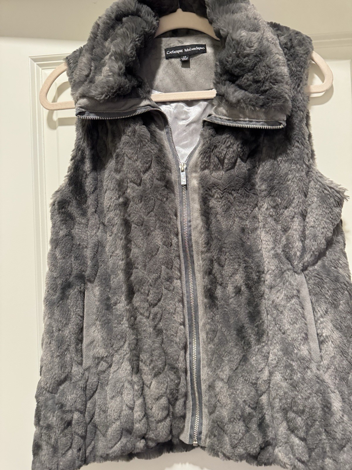 Catherine Malandrino Gray Faux Fur Zip Short Regular Fit Women's Vest XS