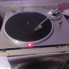 Technics Quartz Direct Drive Automatic Turntable SL-Q200