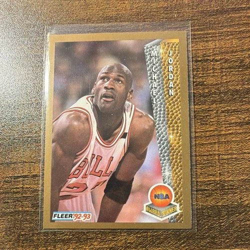 Fleer 1992-93 Michael Jordan Award Winner #246 Chicago Bulls NBA Card