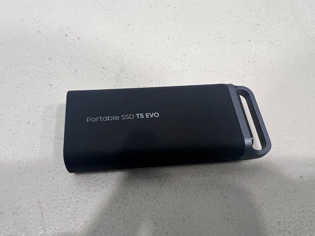 SAMSUNG T5 EVO Portable SSD 4TB Black, Up-to 460MB/s, USB 3.2 Gen
