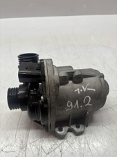Pompe à eau BMW 535