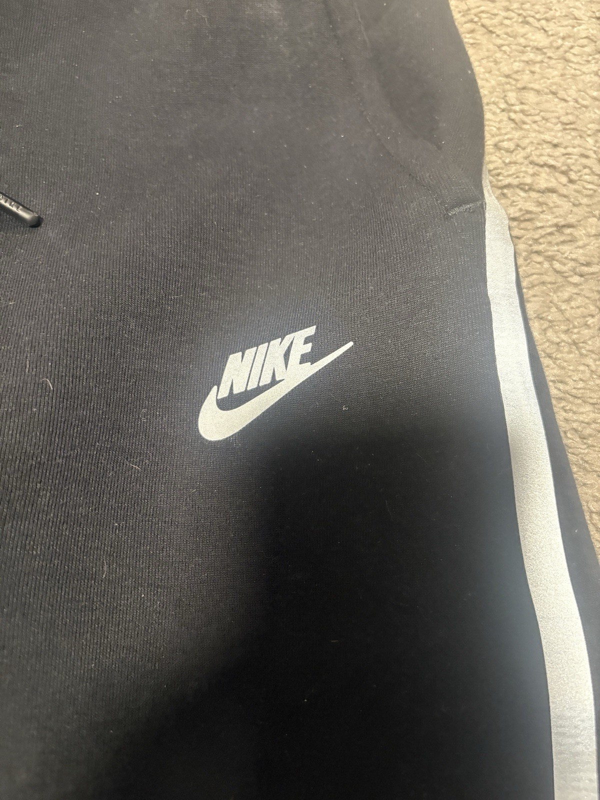 Nike Tech Reflective Set Authentic Size Medium - image 1